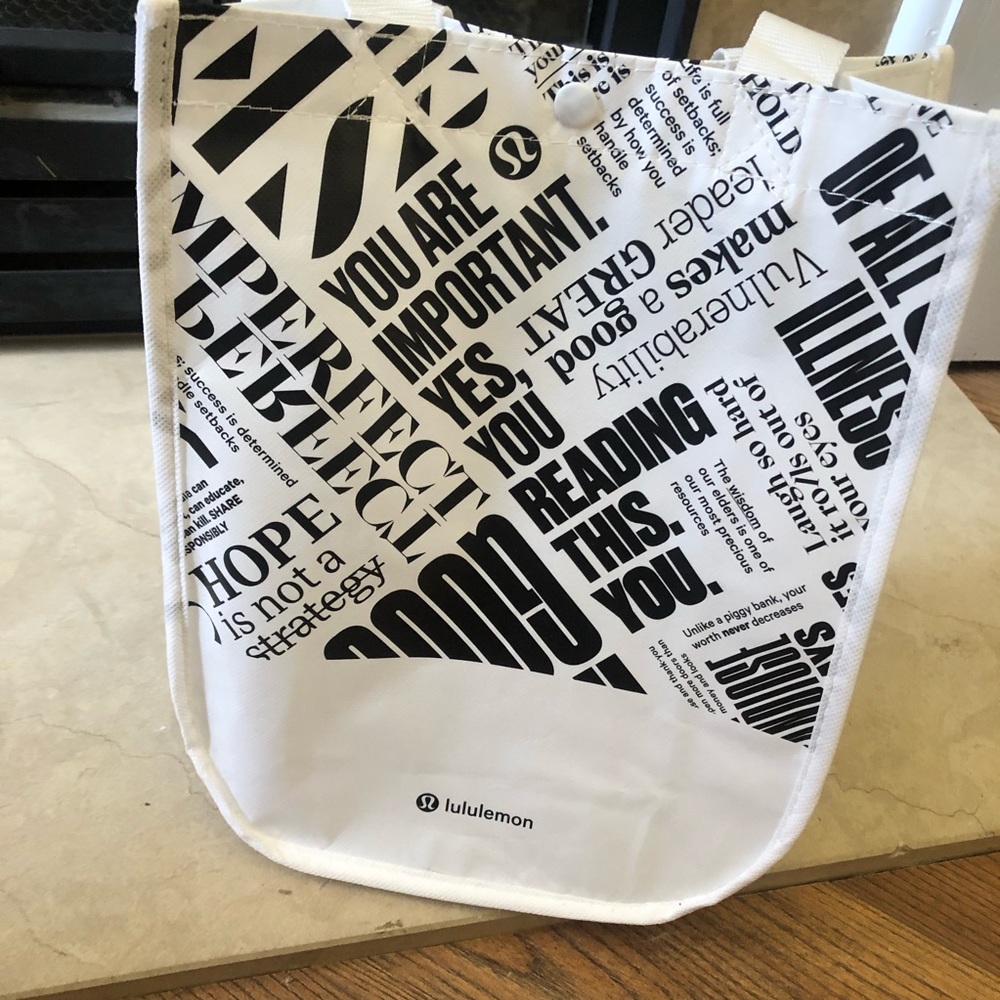 Small Lululemon Tote Bags - Picture 12 of 14